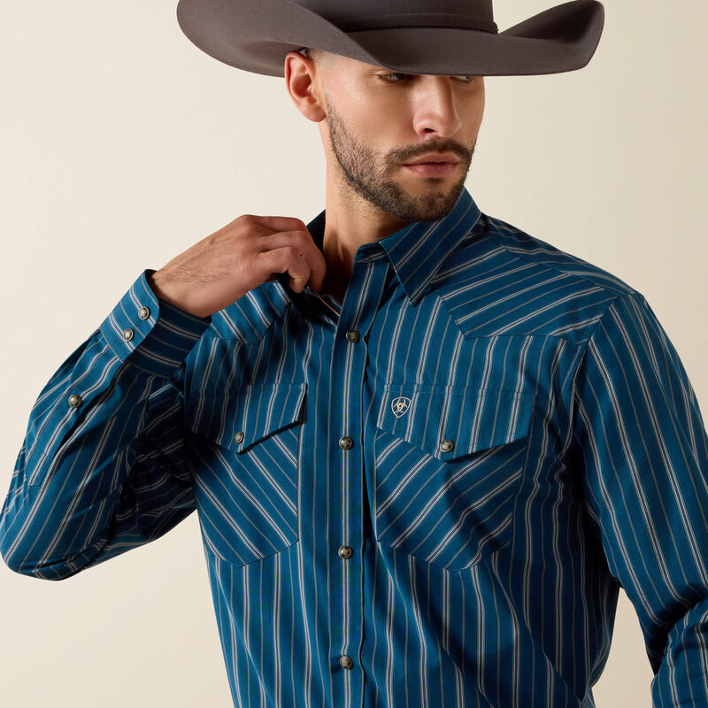 Ariat Men's Pro Series Wolfgang Classic Fit Snap Shirt, 10079442