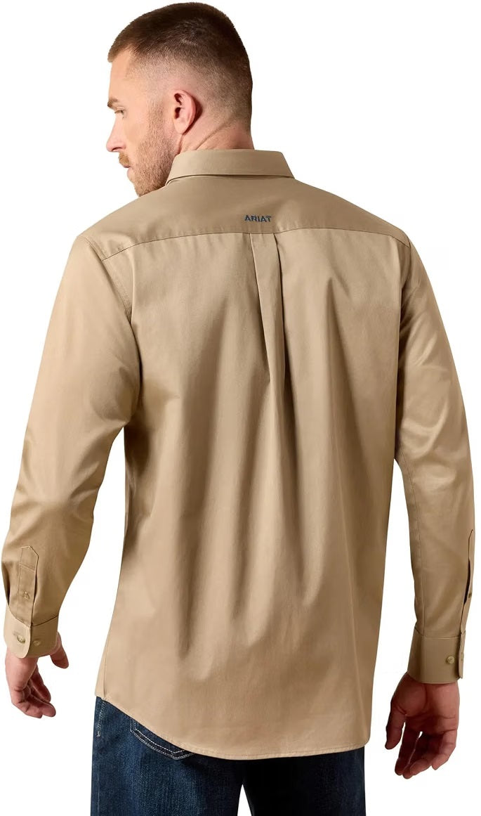 Ariat Men's Team Logo Twill Classic Fit Shirt, 10079478
