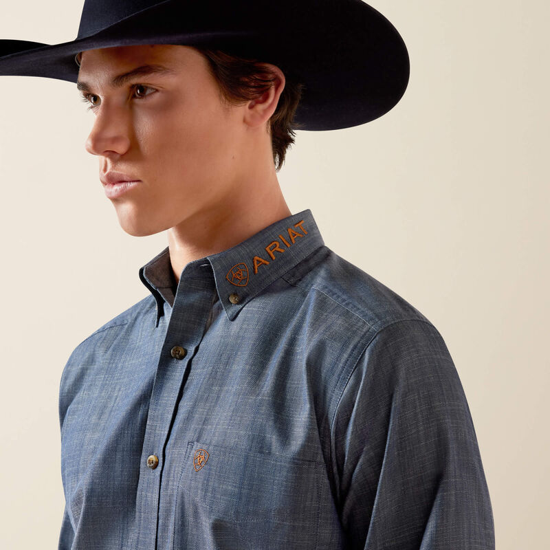 Ariat Men's Team Logo Twill Fitted Shirt, 10079641
