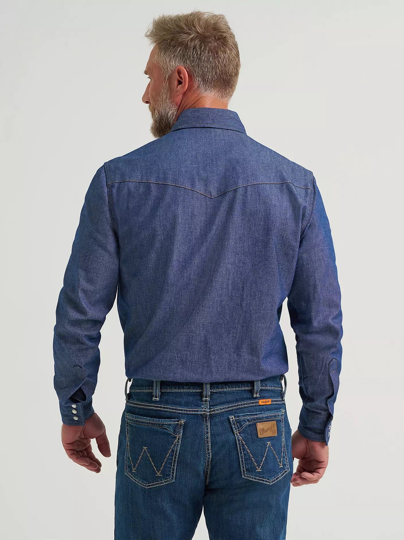 Wrangler Men's Flame Resistant Western Long Sleeve Snap Shirt, Denim 10FR12127