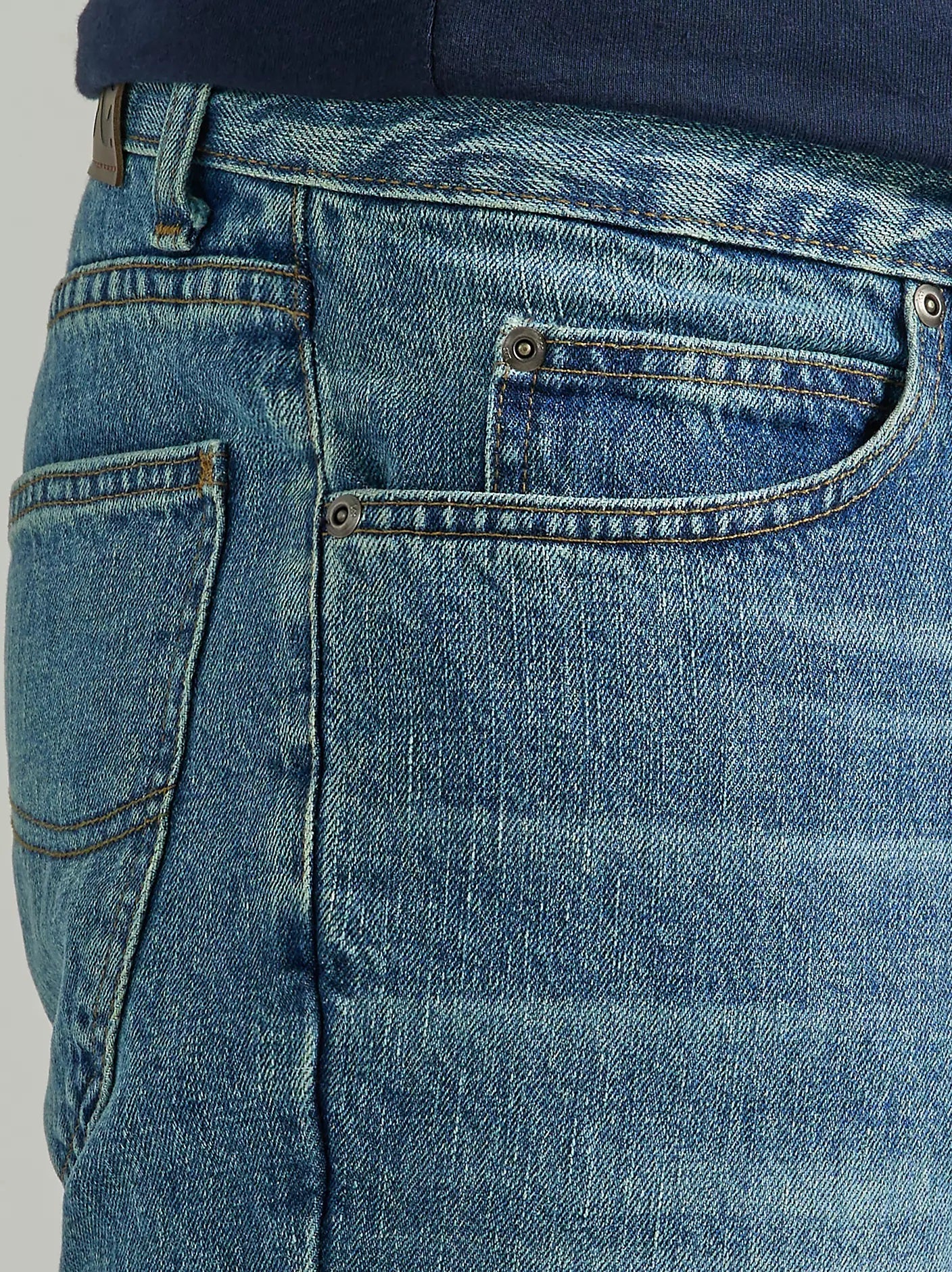 Lee Men's Men's Legendary 100% Cotton Regular Straight Jean, 112339184