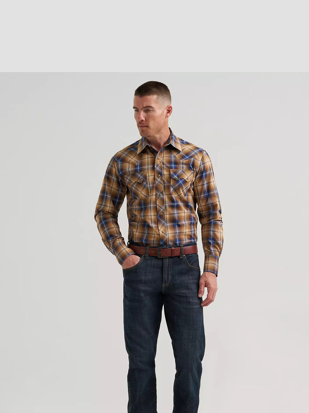 Wrangler® Men's Retro® Long Sleeve Sawtooth Snap Pocket Western Shirt, 112385596