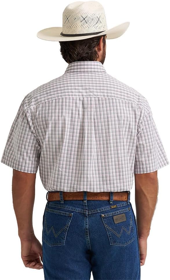 Wrangler Men's George Strait Grey Plaid Short Sleeve Shirt, 2374609