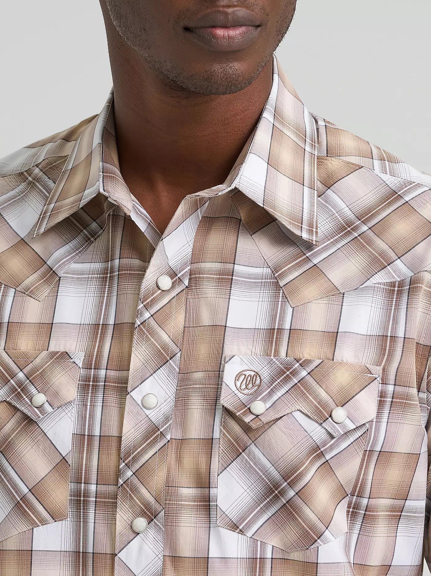 Wrangler Men's Retro® Long Sleeve Sawtooth Snap Pocket Western Shirt, 2378927