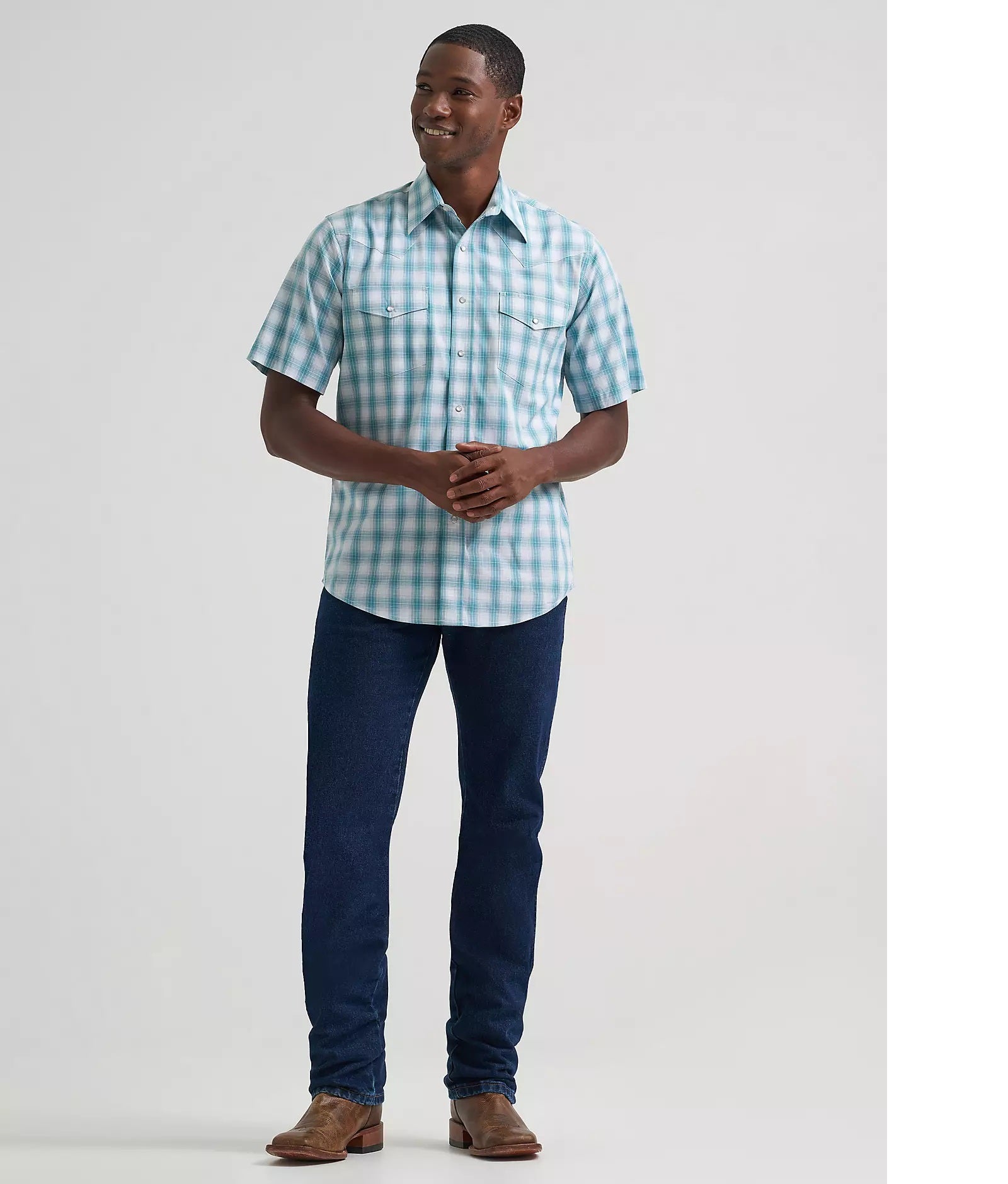 Wrangler® Men's Wrinkle Resist Short Sleeve Western Snap Plaid Shirt, Pale Teal 2379029