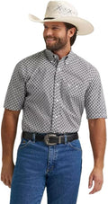 Wrangler® Men's George Strait™ Short Sleeve One Pocket Button Down Shirt, 2379058