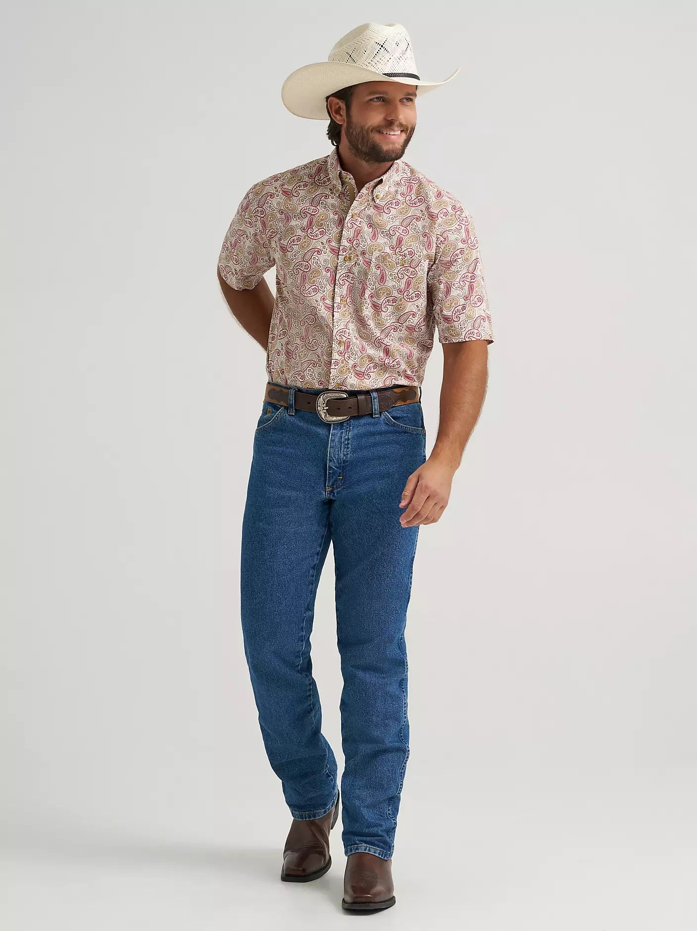 Wrangler® Men's George Strait™ Short Sleeve One Pocket Button Down Shirt, 2379069