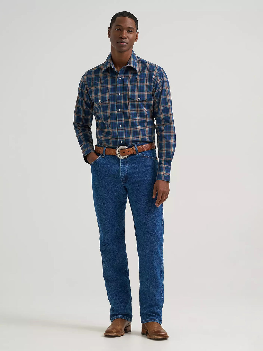 Wrangler Men's Wrinkle Resist Long Sleeve Western Snap Plaid Shirt, 385340