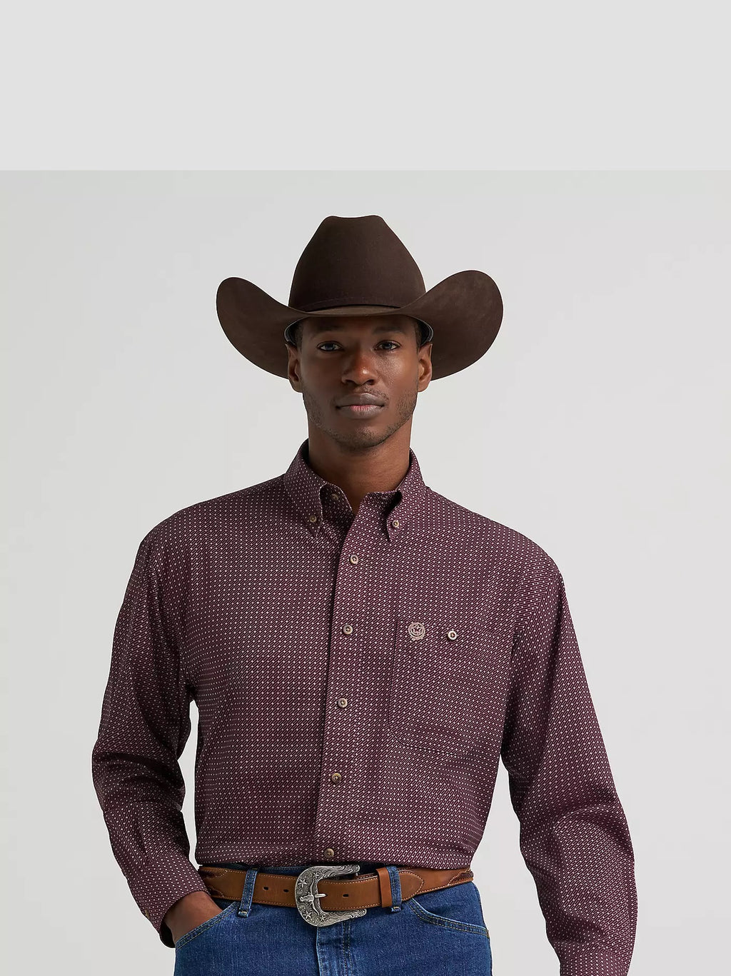 Wrangler® Men's George Strait™ Performance Button Down Shirt, 385344