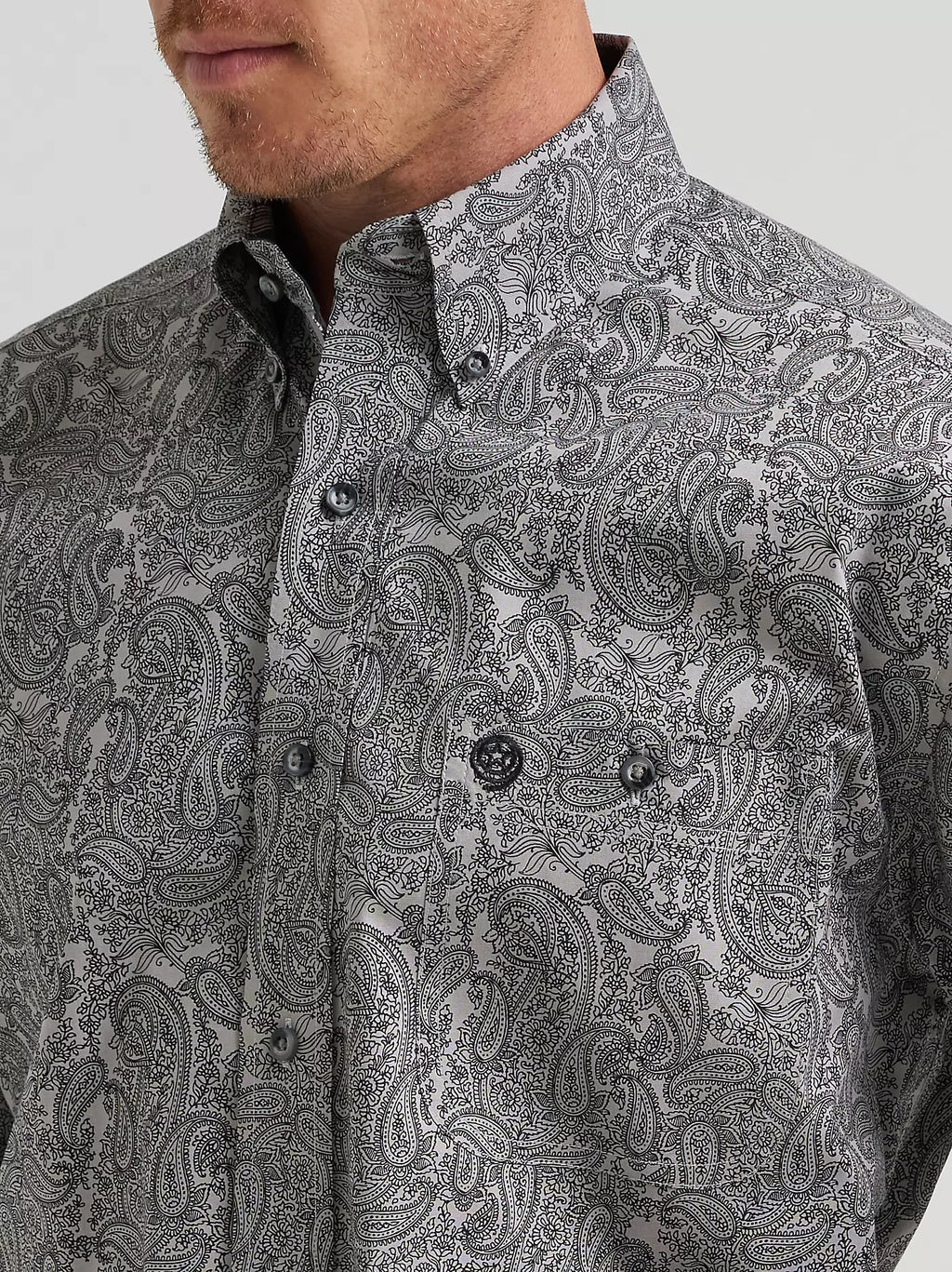 Wrangler Men's George Strait™ Long Sleeve Button Down One Pocket Shirt, 385358