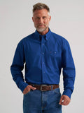 Wrangler Men's George Strait™ Solid One Pocket Button Down Shirt, 385360