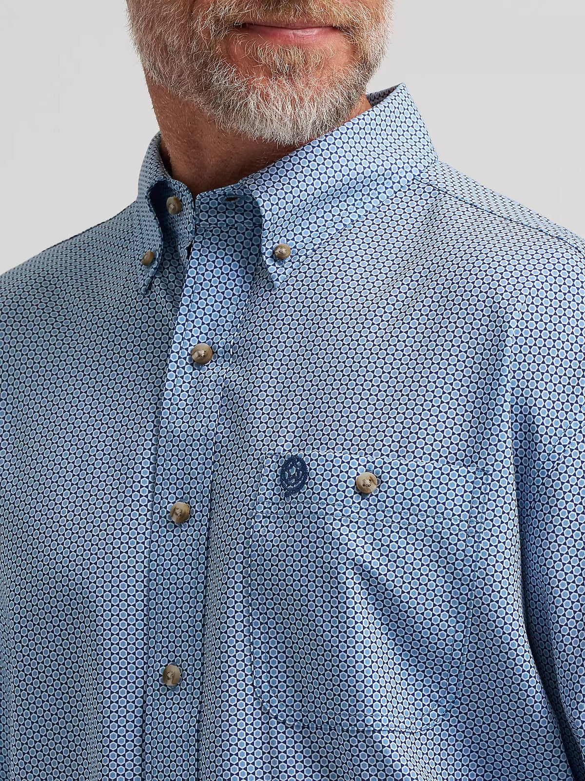 Wrangler Men's George Strait™ Performance Button Down Shirt, 385377