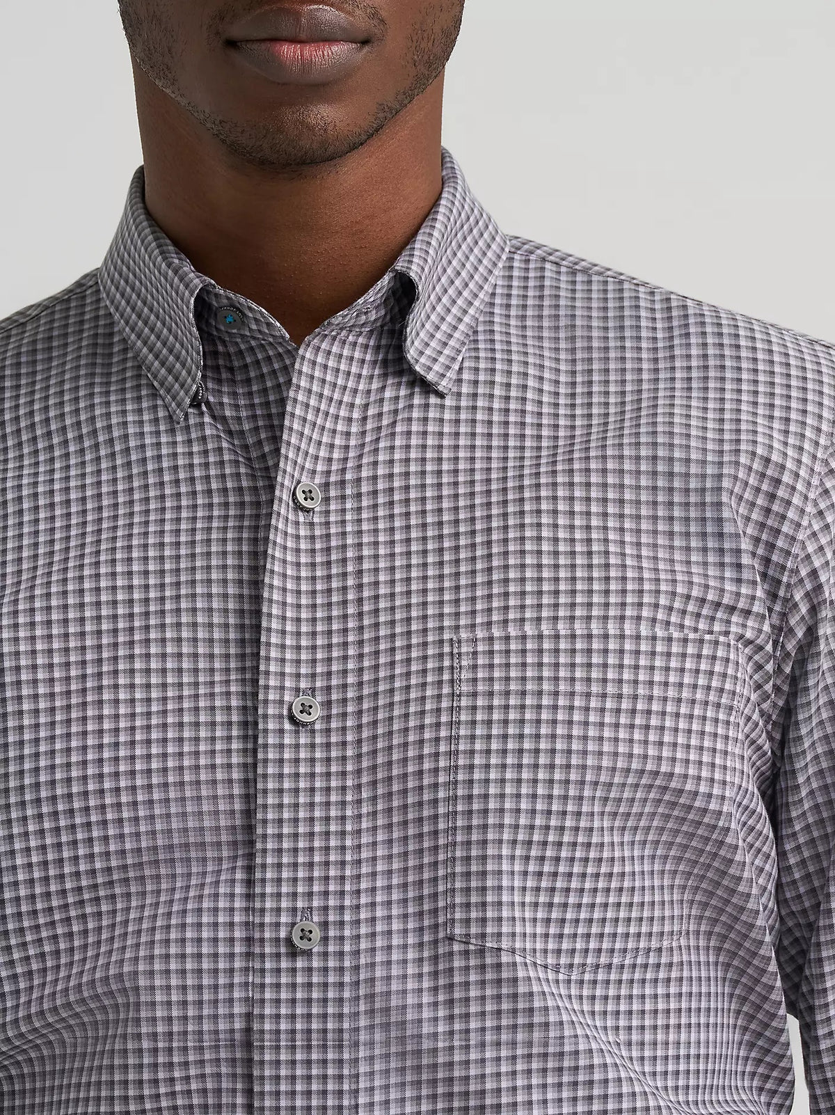 Wrangler Men's Cody Johnson One Pocket Button Down Shirt, 385471