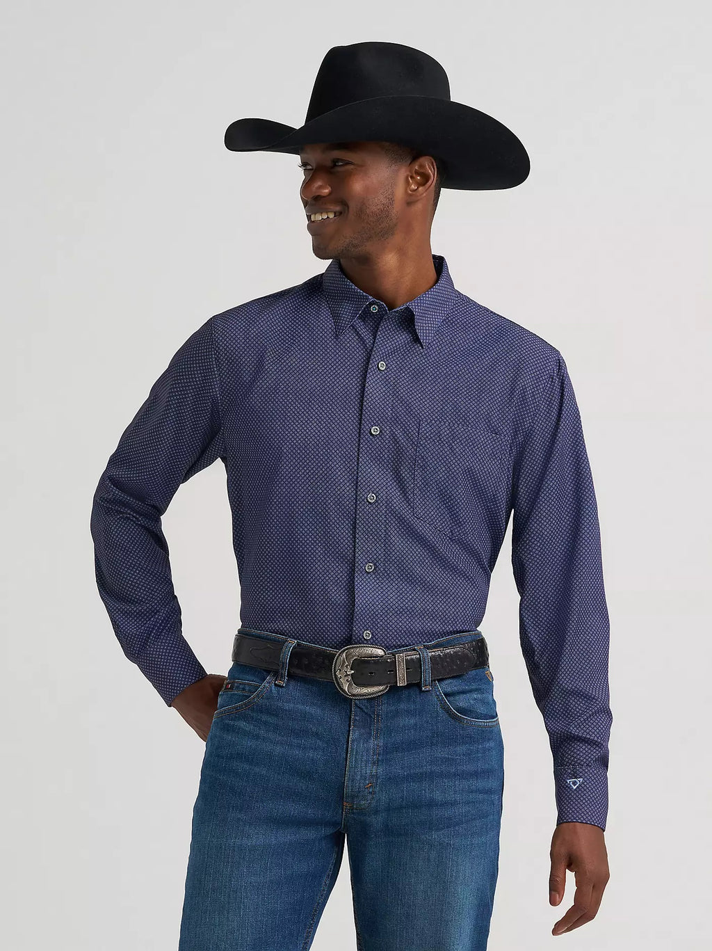Wrangler Men's Cody Johnson Performance Button Down Shirt, 385476