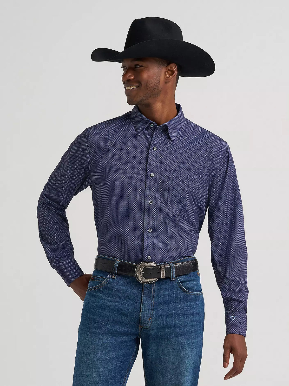 Wrangler Men's Cody Johnson Performance Button Down Shirt, 385476