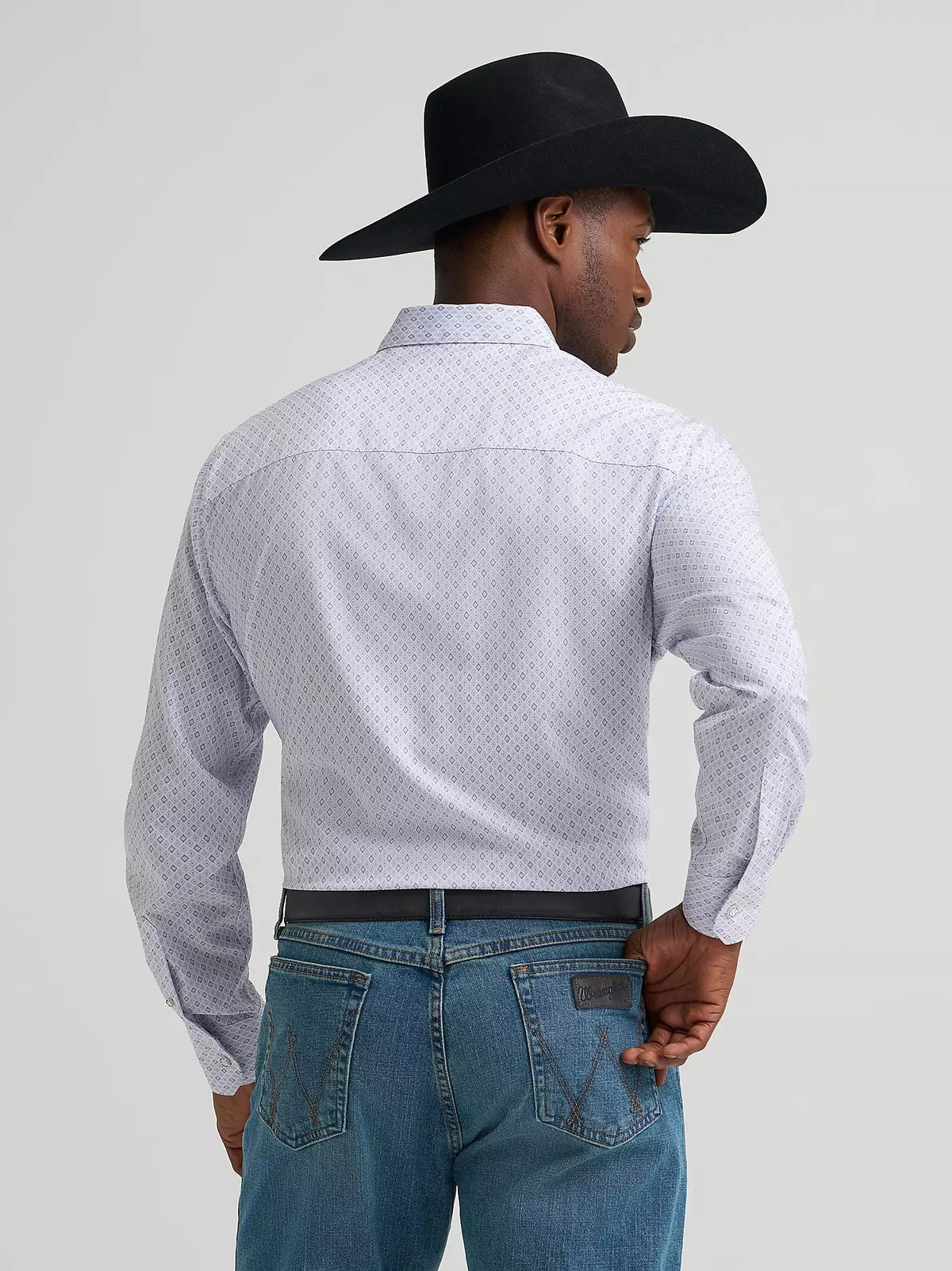 Wrangler Men's Cody Johnson Performance Button Down Shirt, 385477