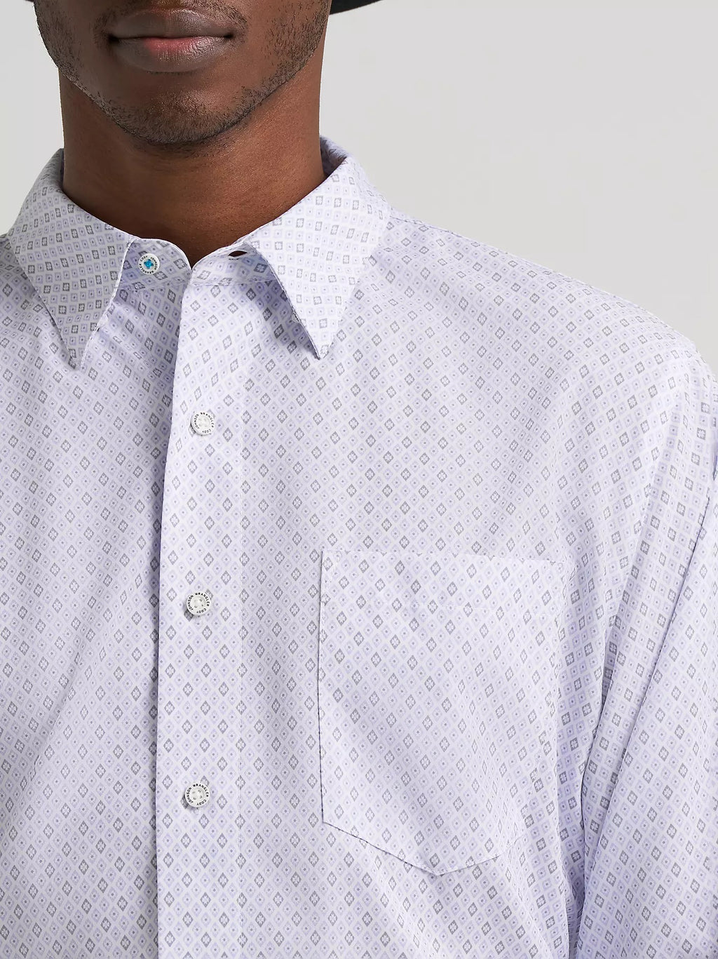 Wrangler Men's Cody Johnson Performance Button Down Shirt, 385477