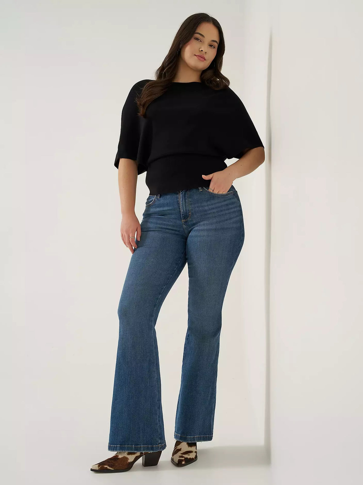 Wrangler Women's Wrangler BESPOKE High Rise Flare Jean, 385561