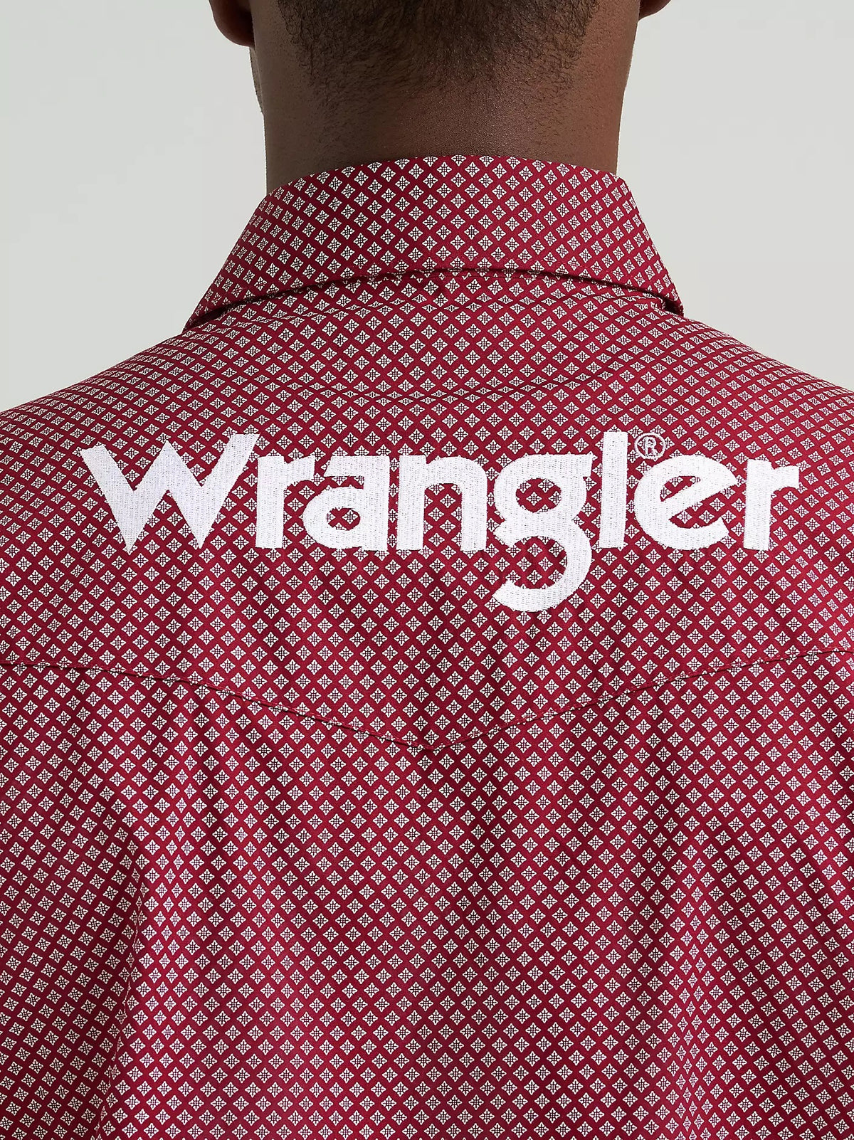 Wrangler® Men's Logo Long Sleeve Western Snap Shirt, Brick 385927