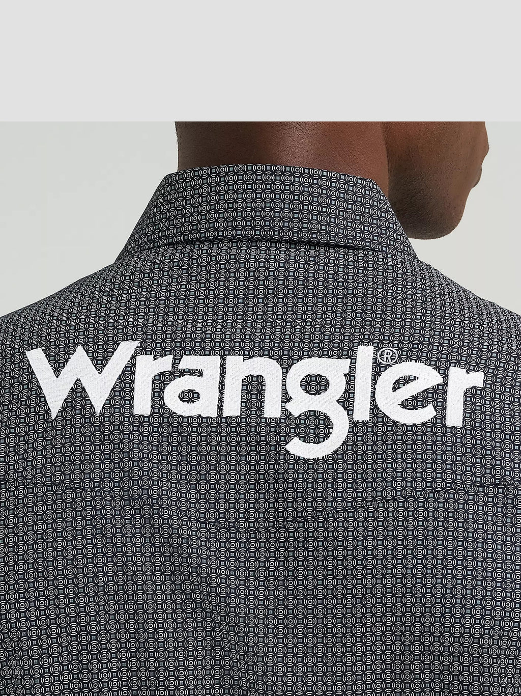 Wrangler® Men's Logo Long Sleeve Western Snap Shirt, 385929