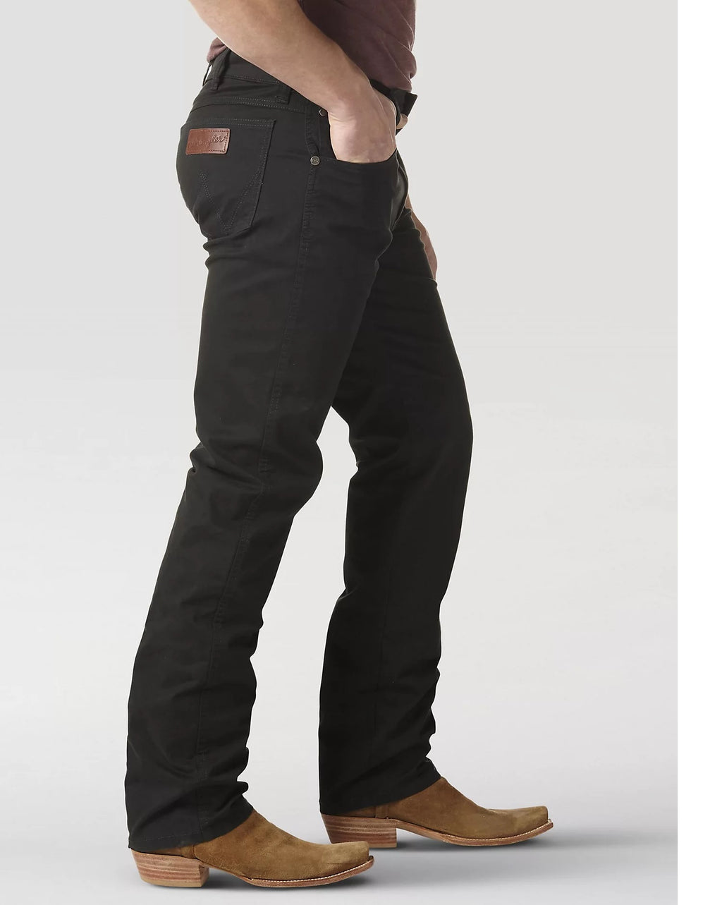 Wrangler Men's Wrangler Retro® Slim Fit Straight Leg Pant, Black 58240