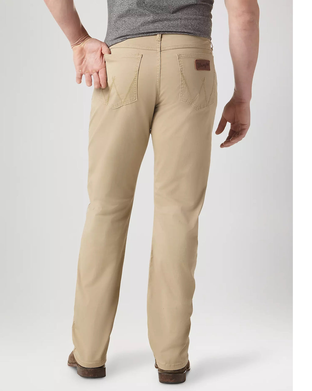 Wrangler Men's Wrangler Retro® Slim Fit Straight Leg Pant, Khaki 88MWZFN