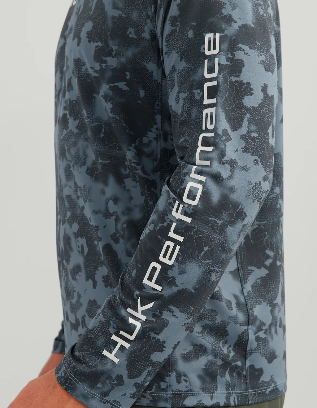 Huk Men's Airweight KC Printed Crew, Stormy Blue H1200718-415