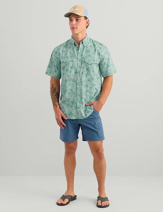 HUK Men's Tide Point Kc Scott Original Artwork Short Sleeve Shirt, Fishing Button Down, Heron Blue H1500221-395