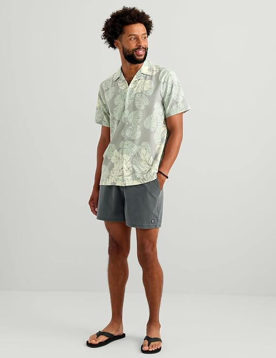 HUK Men's Camp Shirt, UPF 30+ Quick Dry Button-up, Sharkskin Palm Leaf H1500261-028